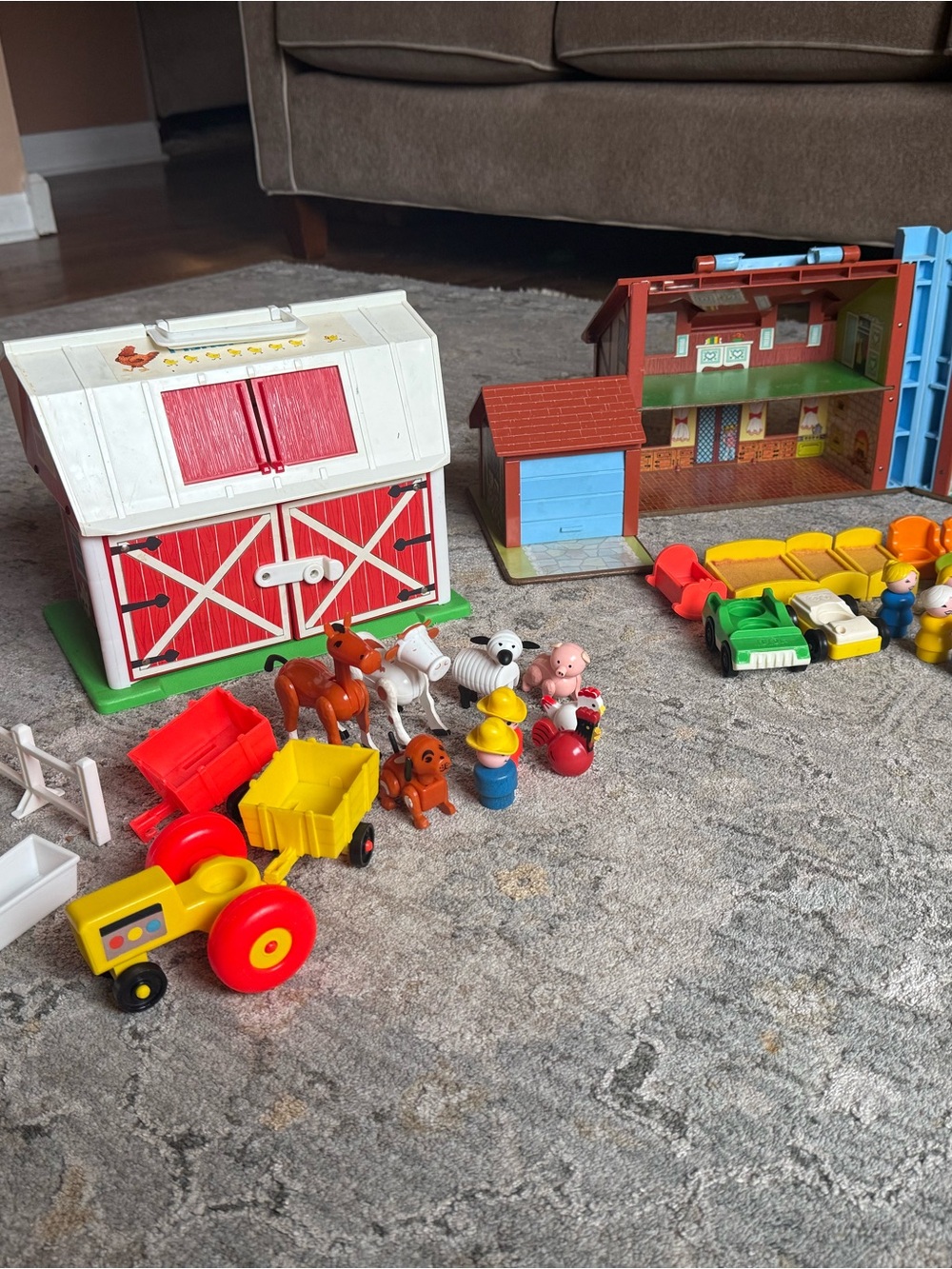 Kids Farm Playset with Red Barn and Colorful Vehicles